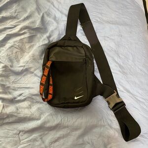 Small Nike bag black